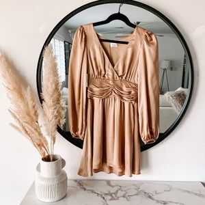 Aritizia Wilfred Silk Gold Dress NWT